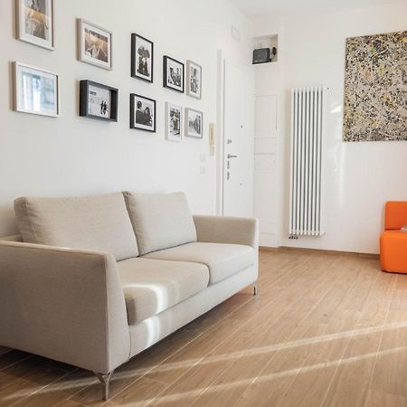 Colosseo Brightful Apartment With Rooftop Rome Buitenkant foto