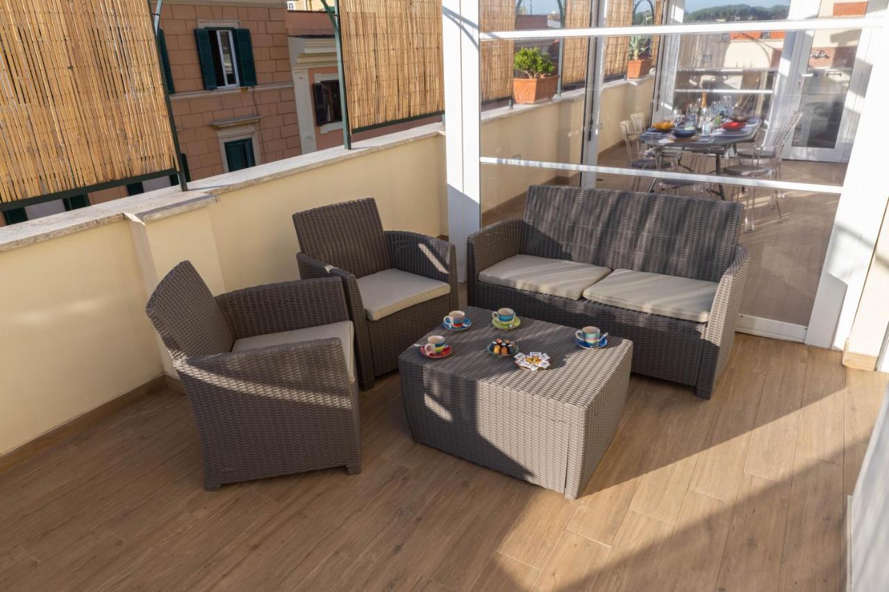 Colosseo Brightful Apartment With Rooftop Rome Buitenkant foto