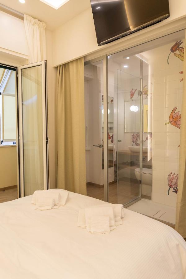 Colosseo Brightful Apartment With Rooftop Rome Buitenkant foto