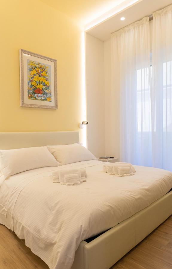 Colosseo Brightful Apartment With Rooftop Rome Buitenkant foto