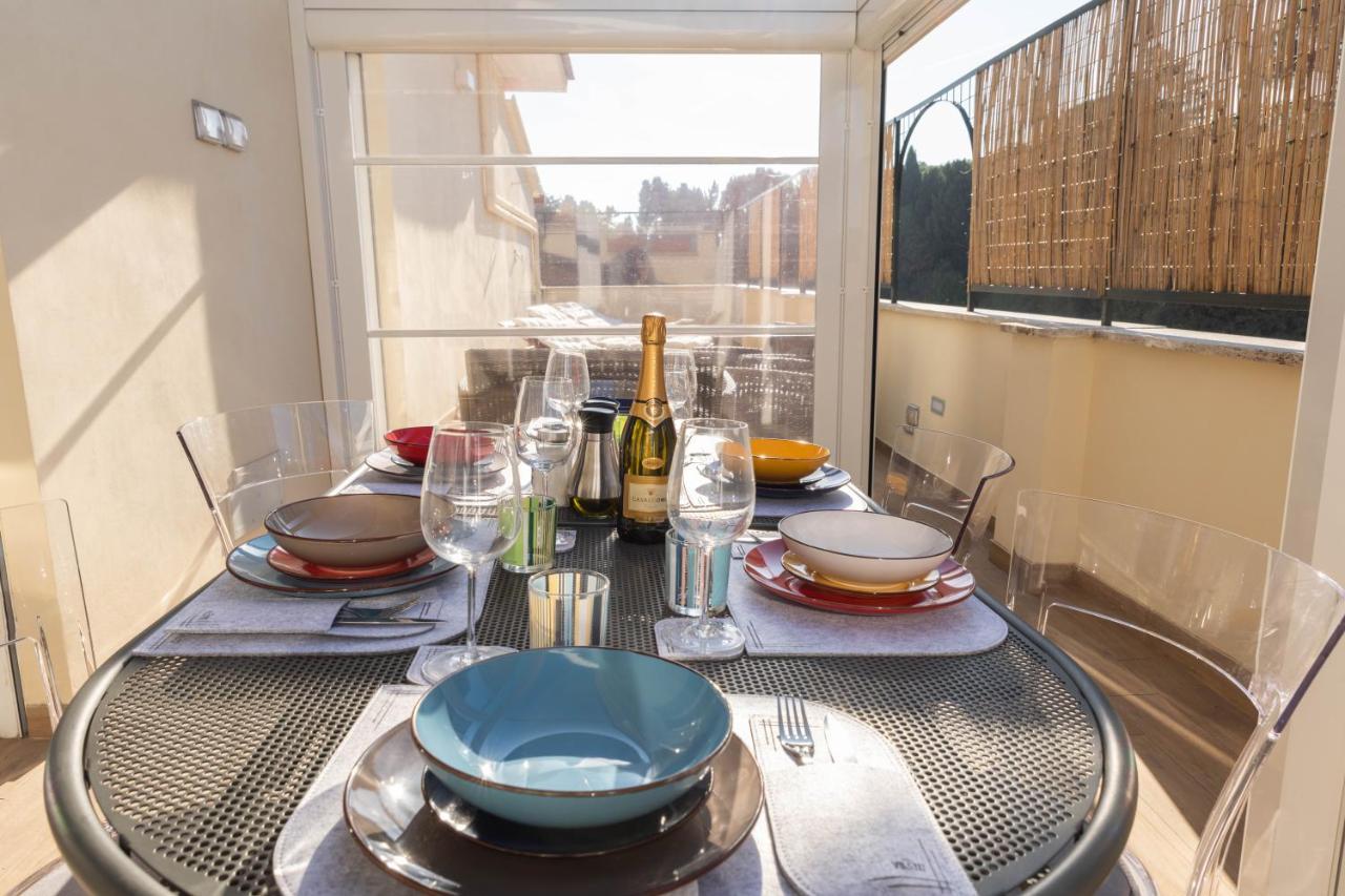 Colosseo Brightful Apartment With Rooftop Rome Buitenkant foto